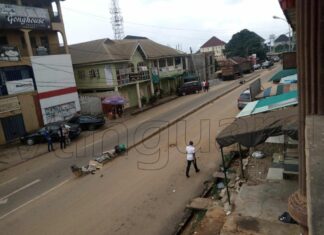 Sit-at-home: Hoodlums raze bus loaded with bread, destroy tricycles in Enugu