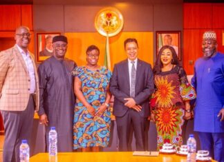 Minister Receives High Level Delegation From Global OGP